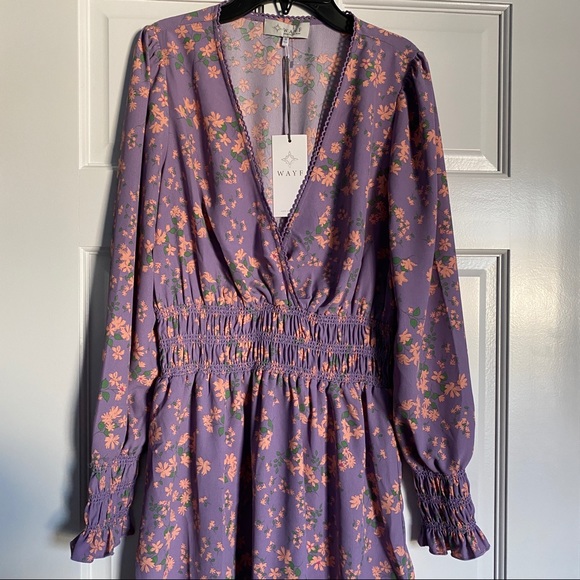 ⭐️ WAYF Delancy Smocked Waist Mini Dress - Picture 7 of 10